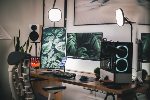 2023 Gaming Monitor Reviews: Resolution vs. Refresh Rate